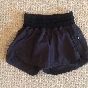LuLu lemon shorts size 2